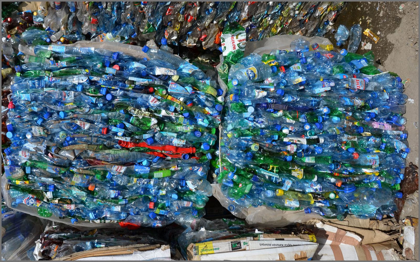 Переработка мусора пластика