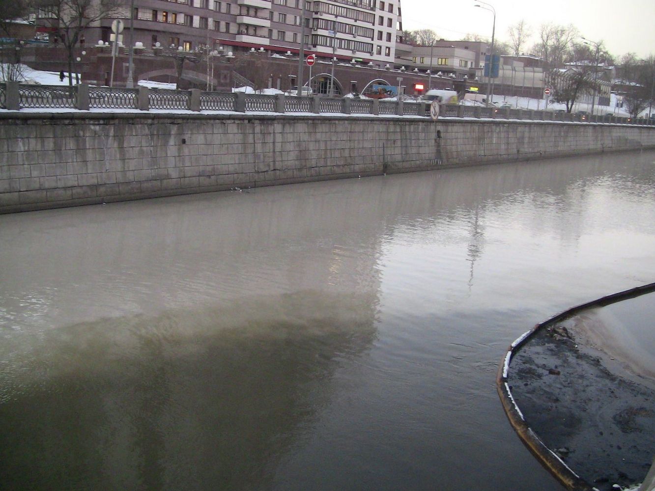 Река Яуза загрязнение